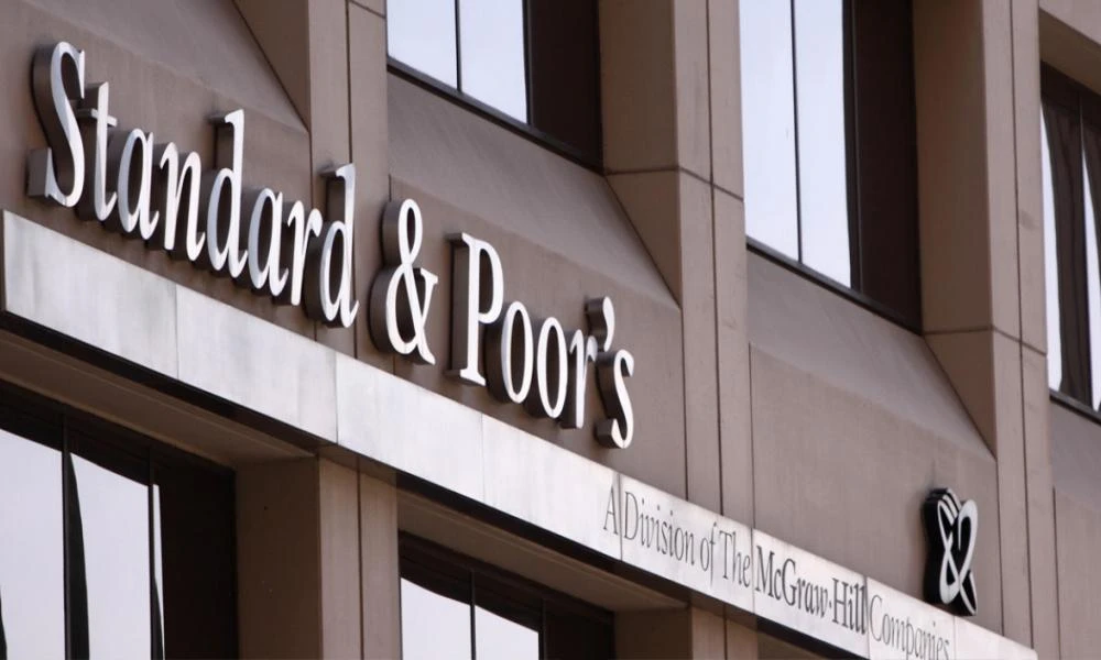 Standard & Poor’s: Έδωσε την επενδυτική βαθμίδα στην Ελλάδα - Μητσοτάκης: Περήφανοι για την αναγνώριση όσων έχει πετύχει η χώρα μας